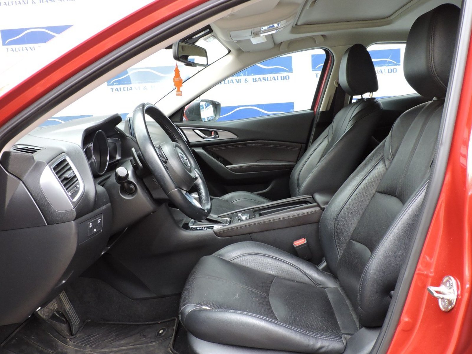 Mazda 3 2017 - Imagen 7 de 10