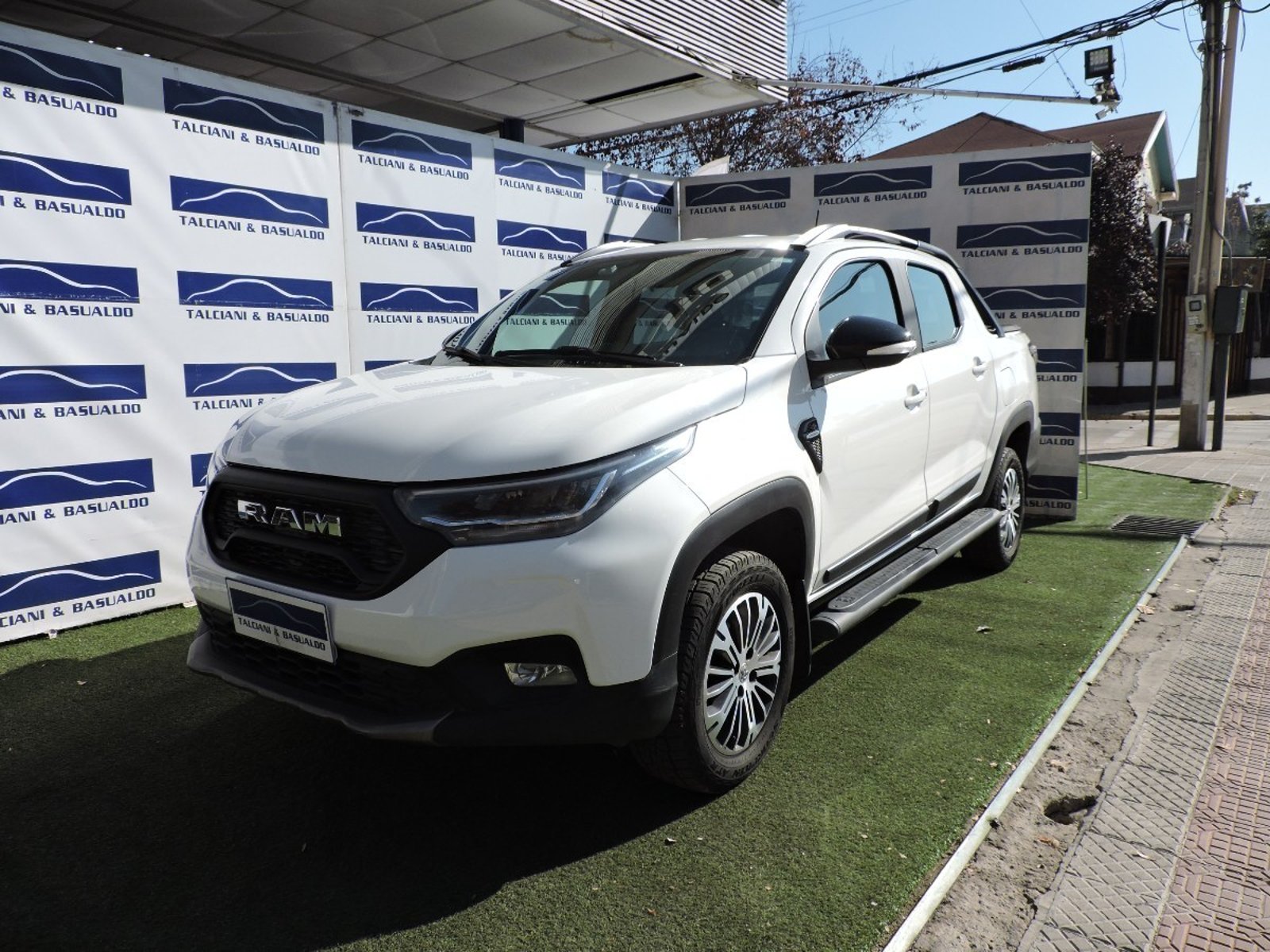 RAM 700 2023 - Imagen 3 de 10