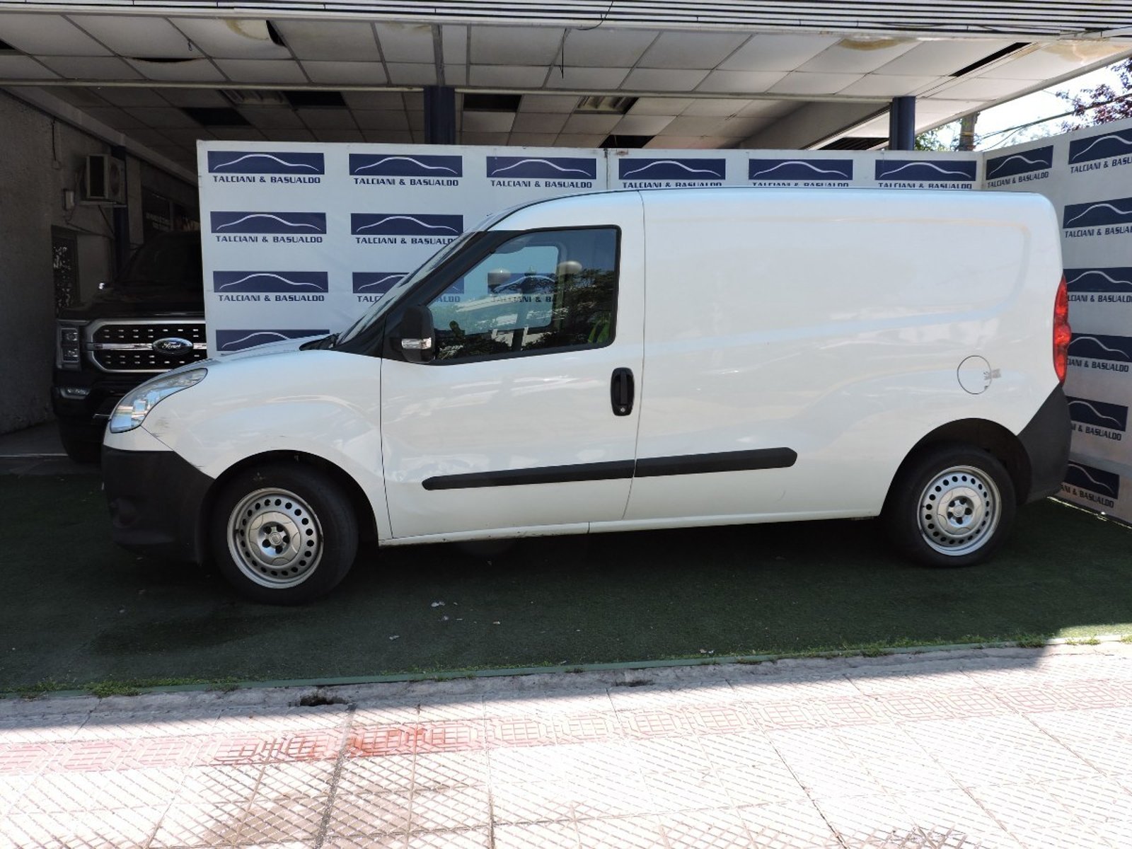 Fiat DOBLO 2014 - Foto 5 de 10
