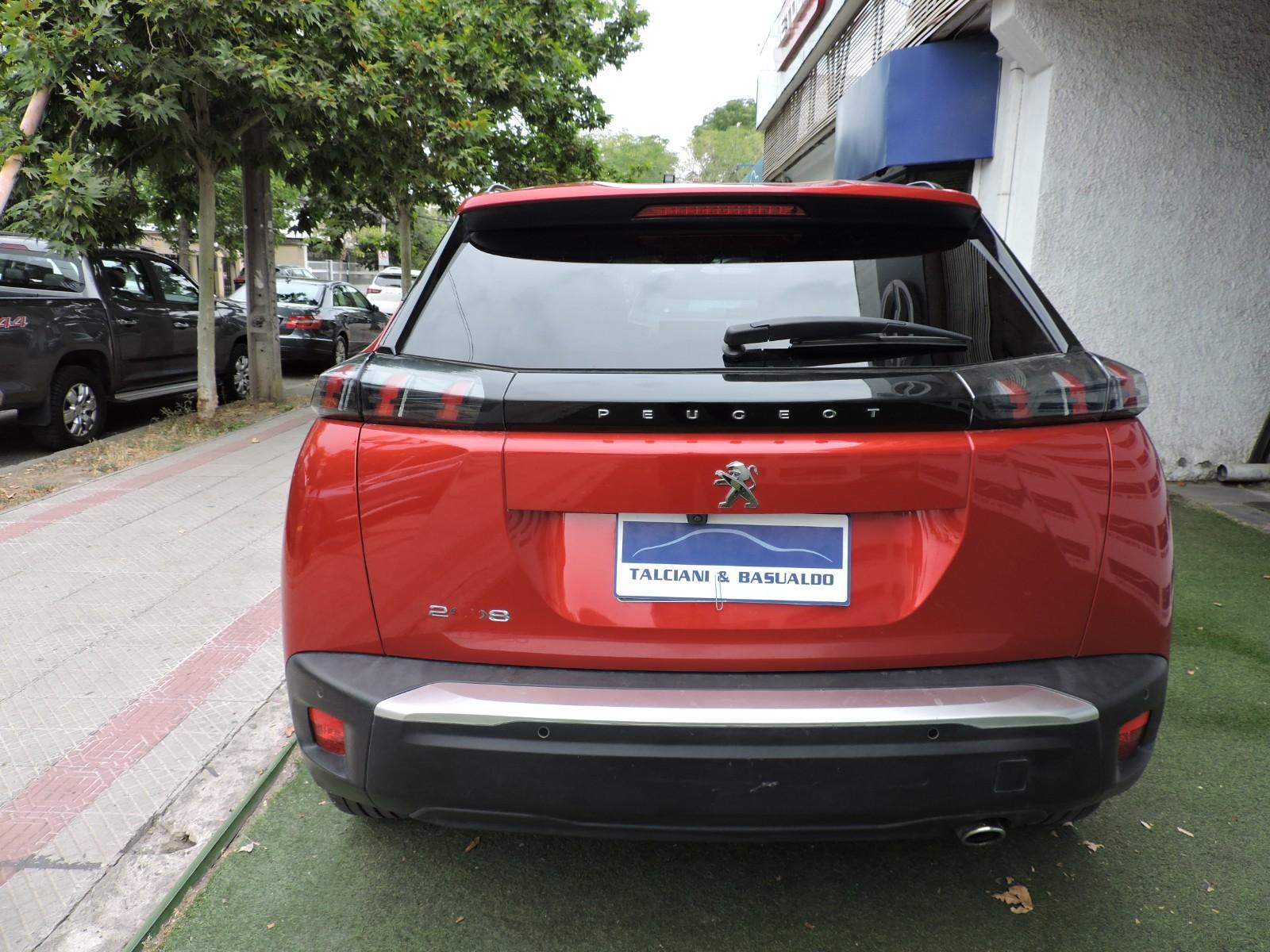PEUGEOT 2008 2023 - Imagen 7 de 10