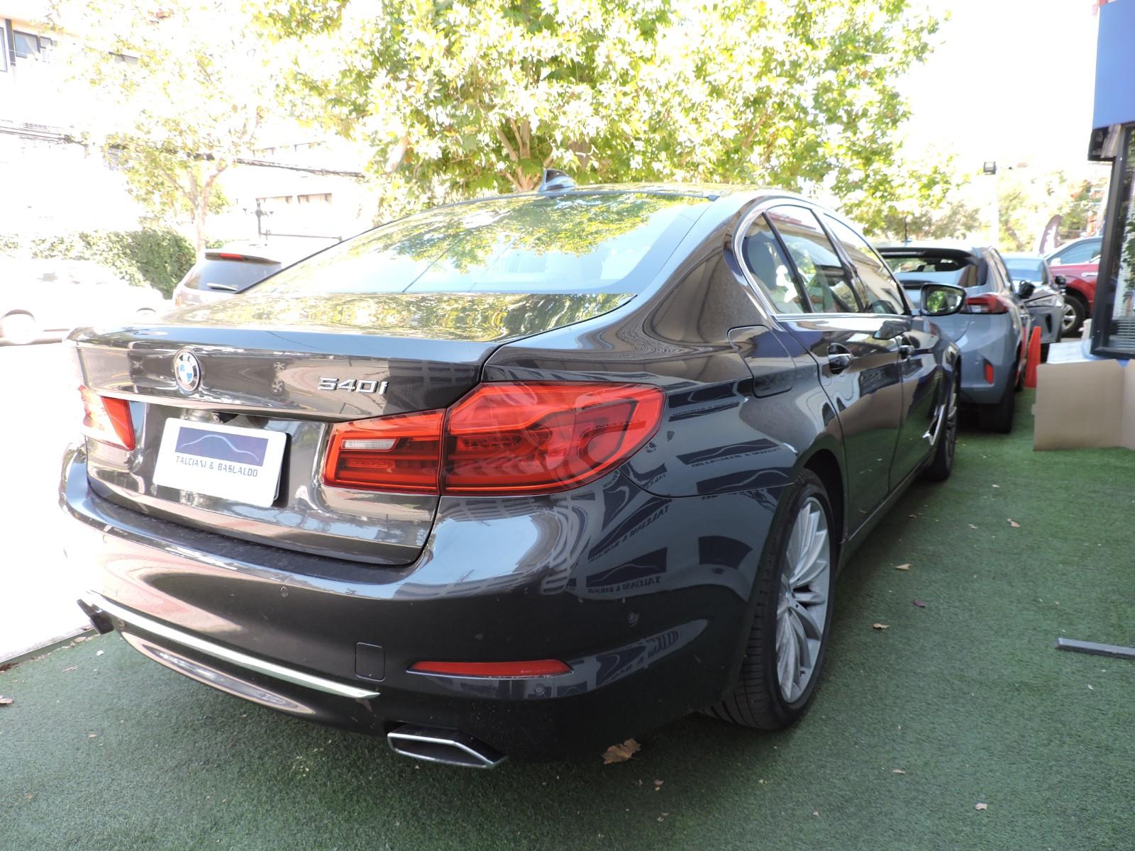 BMW 540I 2020 - Foto 5 de 10