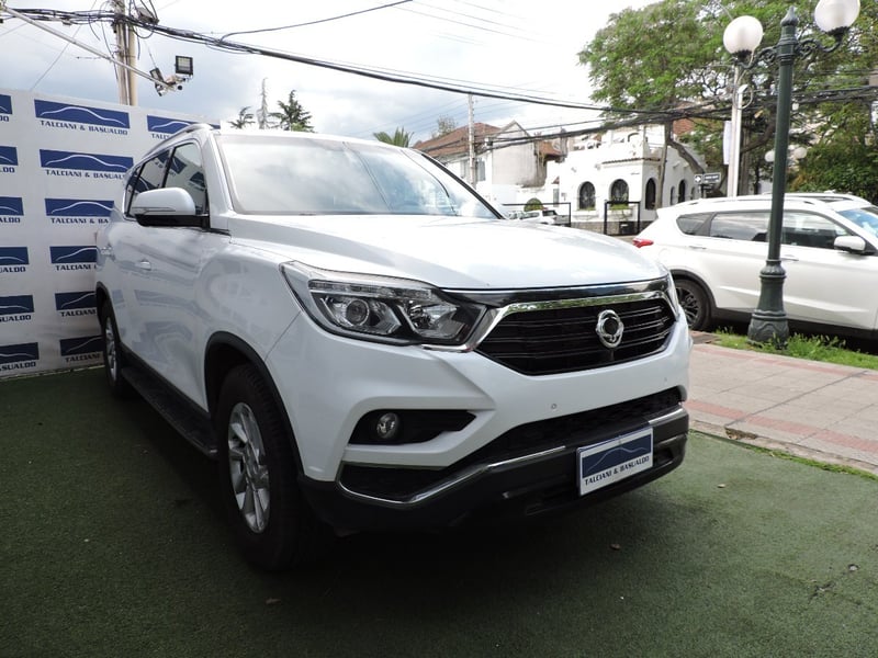 SsangYong REXTON 2021 - Imagen 3 de 10