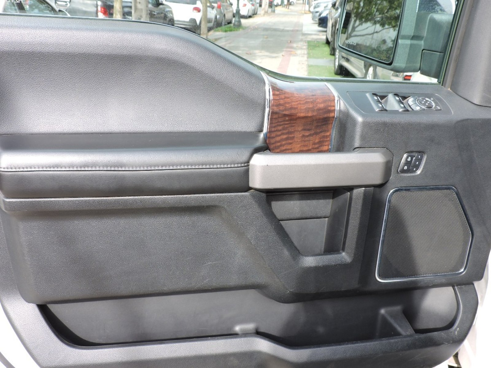 FORD F-150 2017 - Imagen 5 de 10