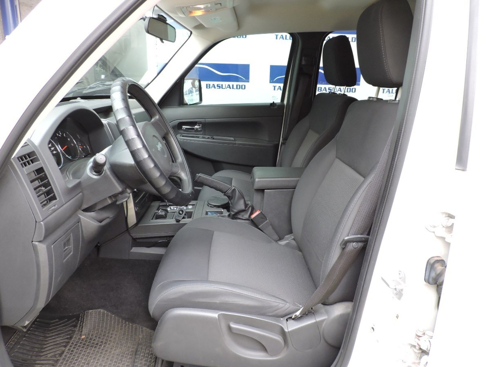Jeep LIBERTY 2010 - Imagen 10 de 10
