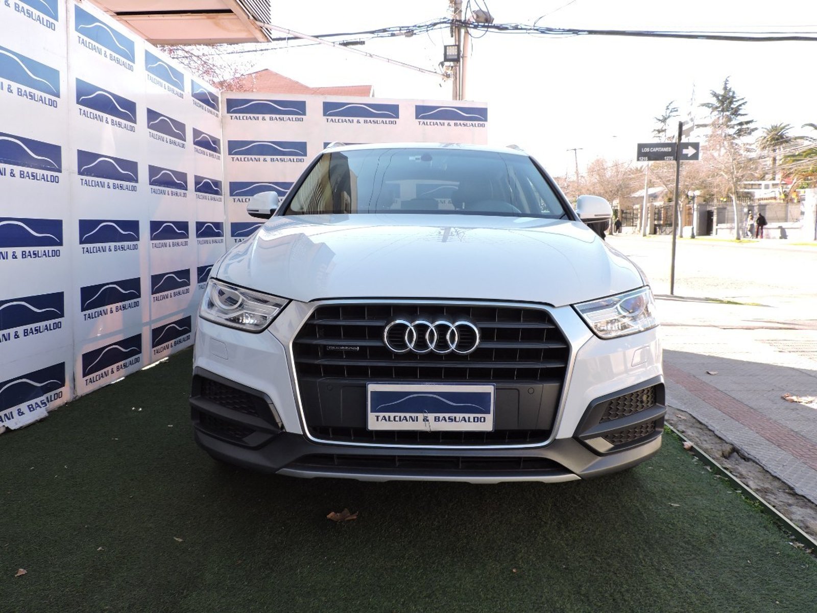 Audi Q3 2018 - Foto 2 de 10