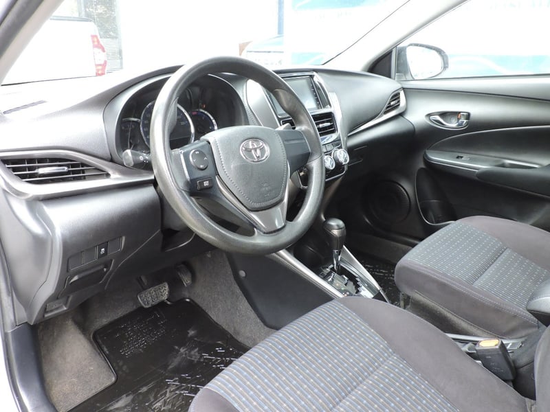 Toyota YARIS 2023 - Imagen 10 de 10