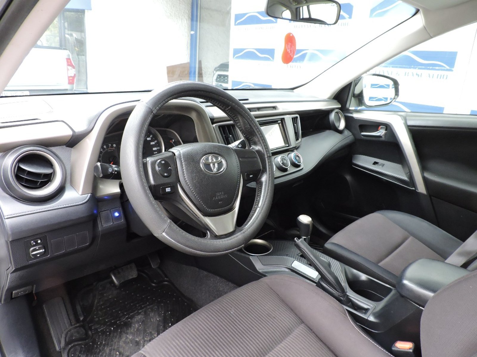 Toyota RAV 2014 - Imagen 7 de 10