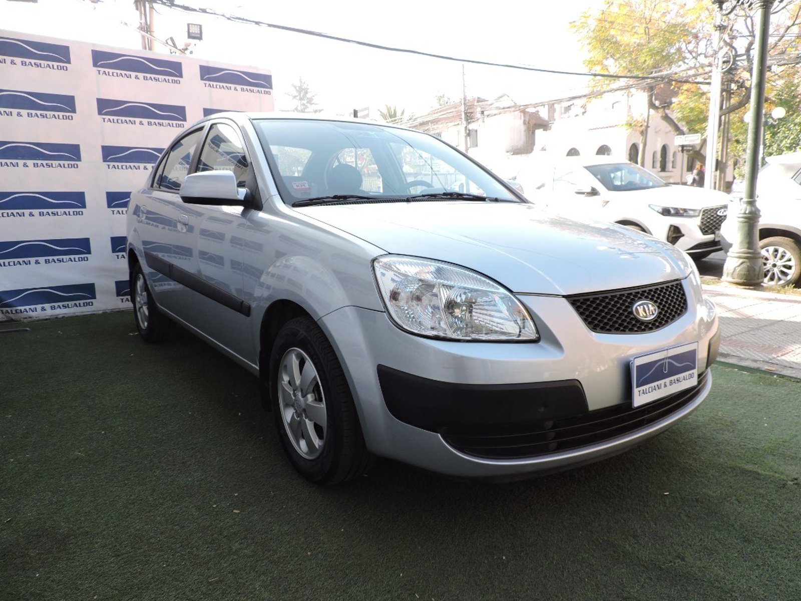 Kia RIO 2010 - Foto 3 de 10