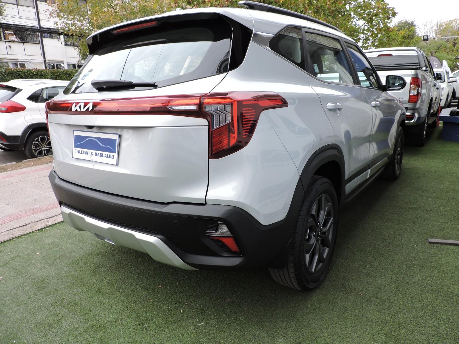 Kia SELTOS 2025 - Imagen 7 de 10