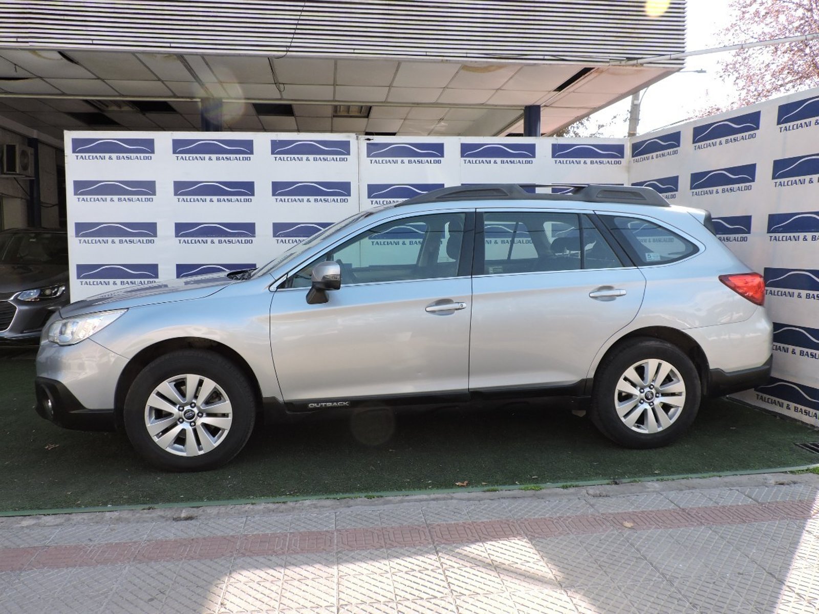 Subaru OUTBACK 2017 - Foto 3 de 10