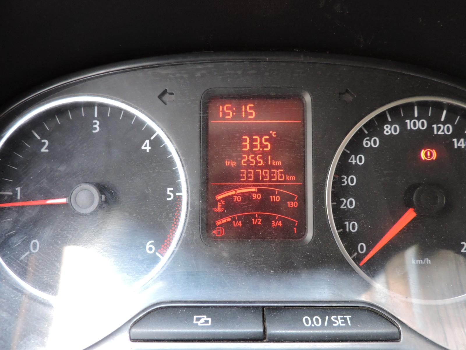 VOLKSWAGEN AMAROK 2012 - Imagen 8 de 10