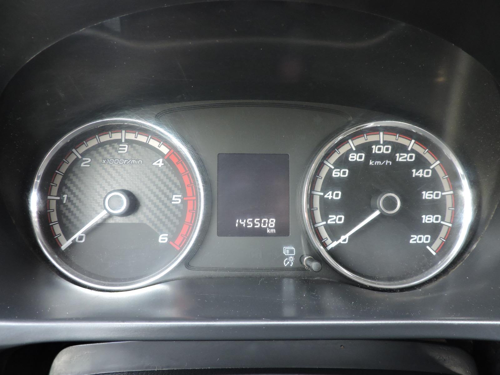 Mitsubishi L200 2021 - Imagen 8 de 10