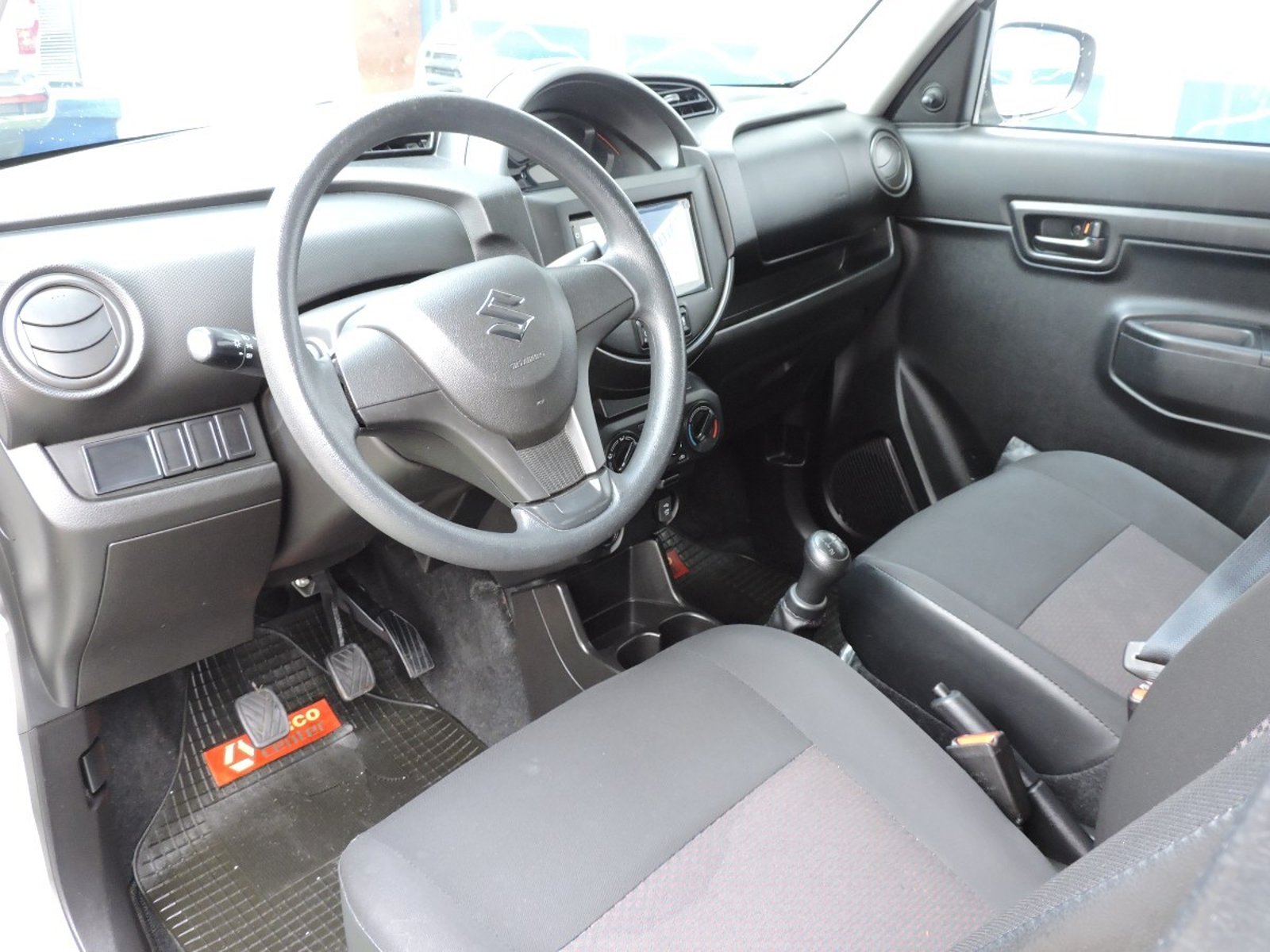 Suzuki S-PRESSO 2022 - Imagen 7 de 10