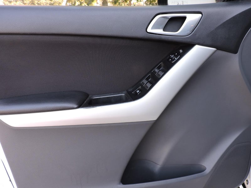 Mazda BT-50 2016 - Imagen 9 de 10
