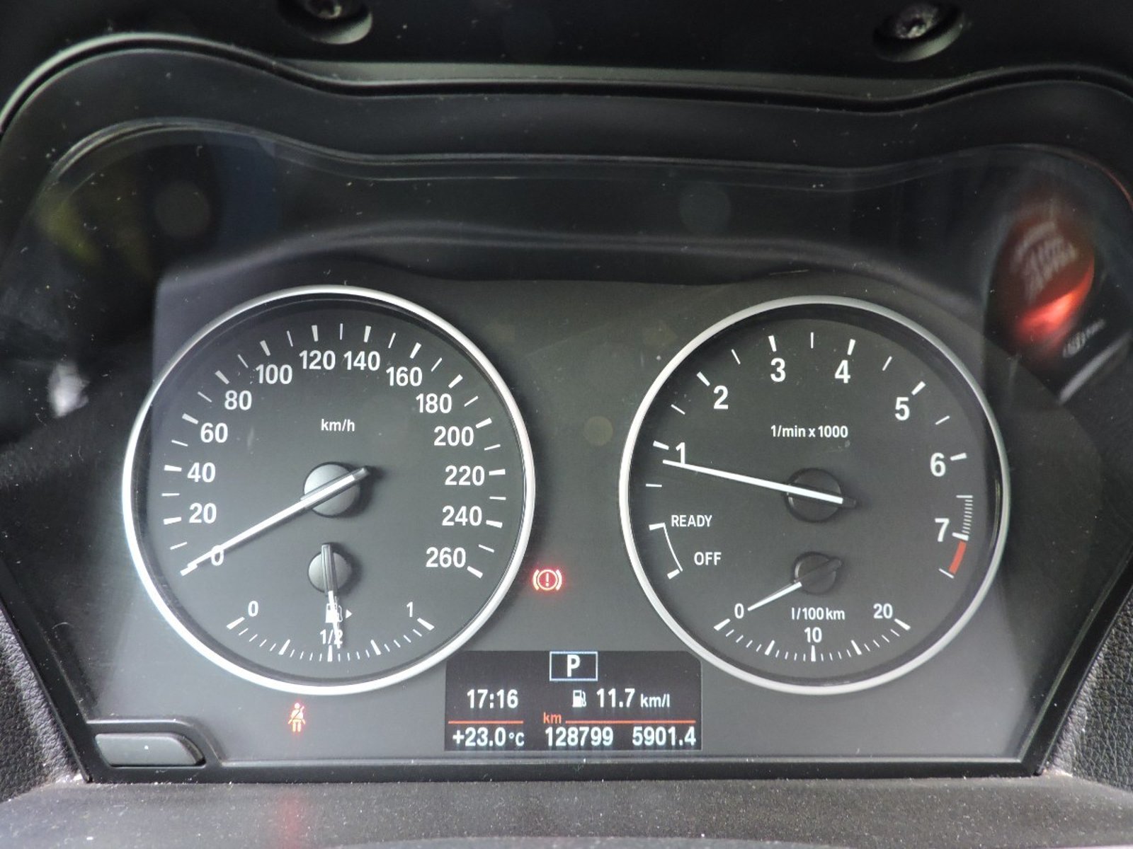 BMW 120I 2016 - Foto 2 de 10