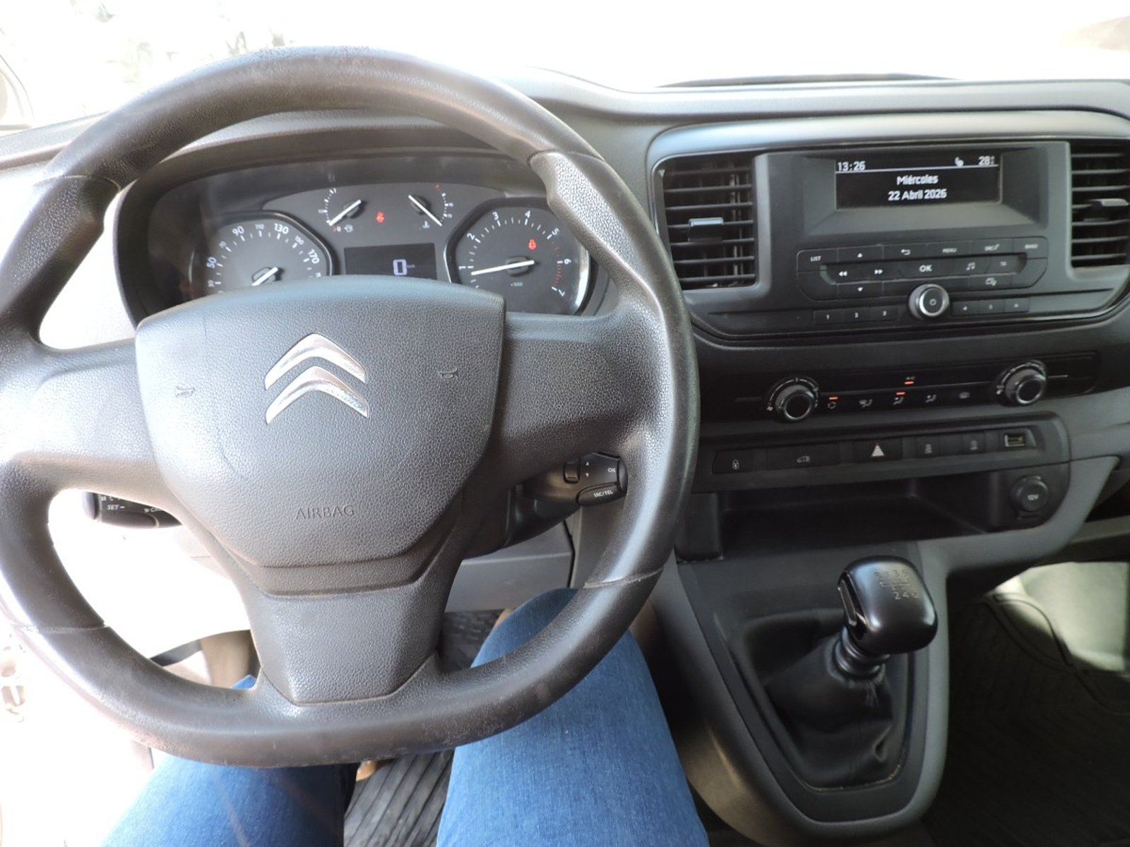 CITROËN JUMPY 2019 - Imagen 7 de 10
