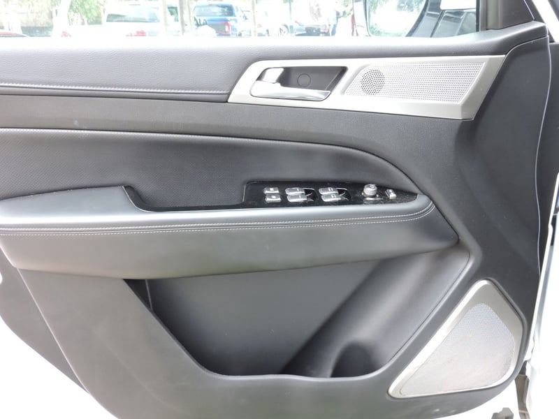 SsangYong REXTON 2021 - Imagen 6 de 10