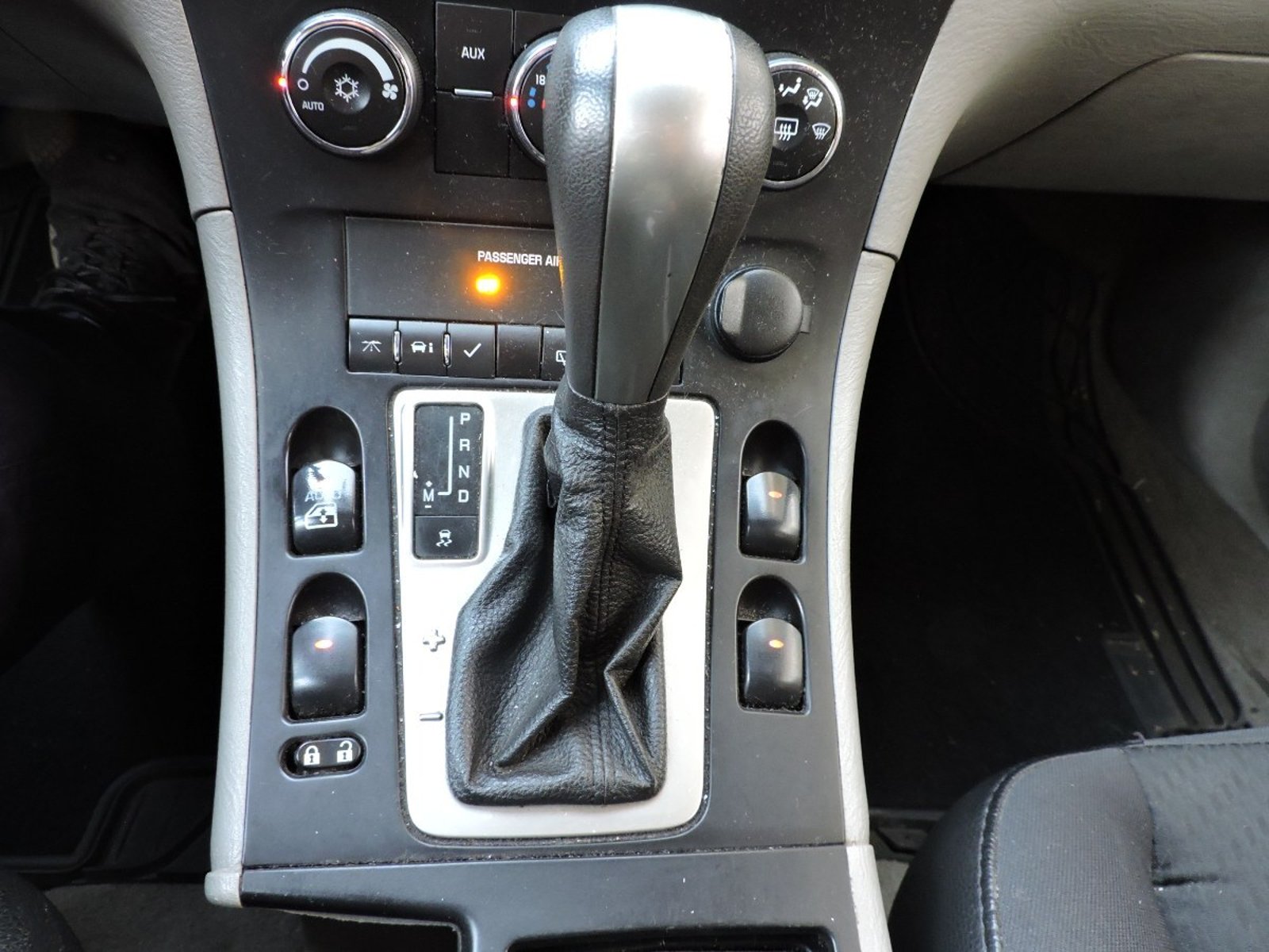 Suzuki XL7 2009 - Foto 5 de 10