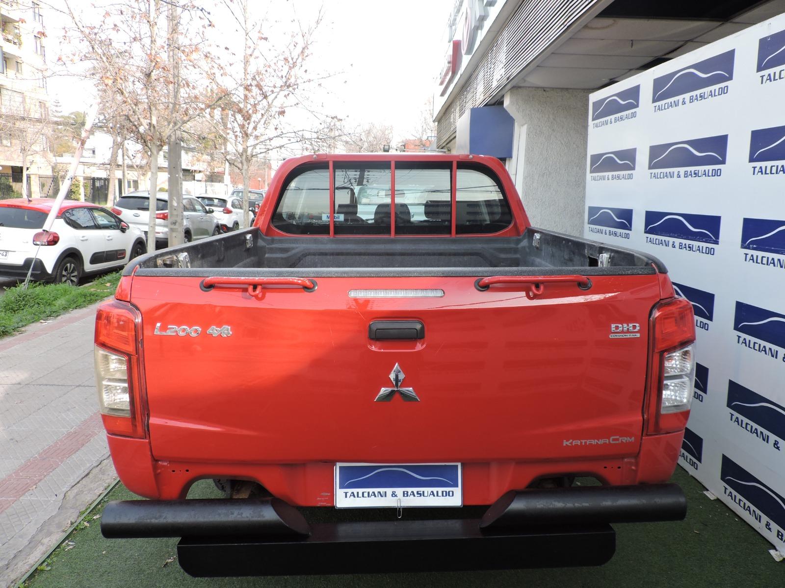 Mitsubishi L200 2021 - Foto 5 de 10