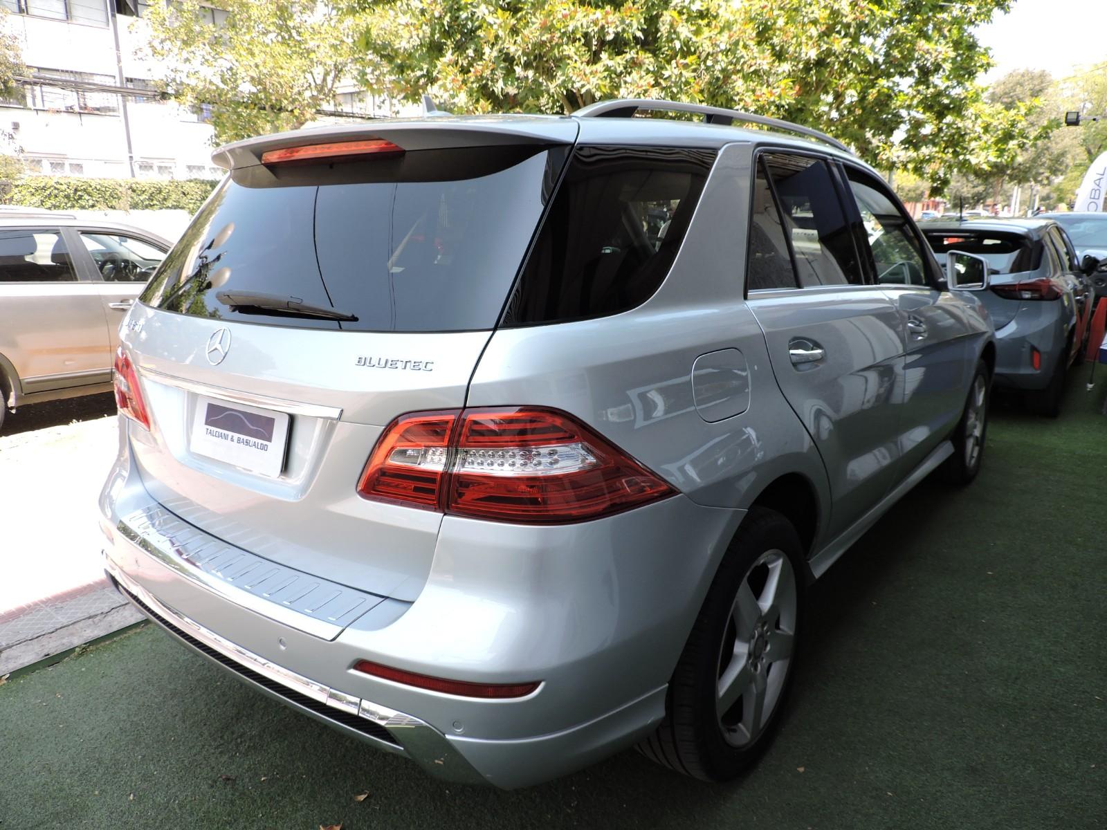 MERCEDES-BENZ ML 2014 - Imagen 5 de 10