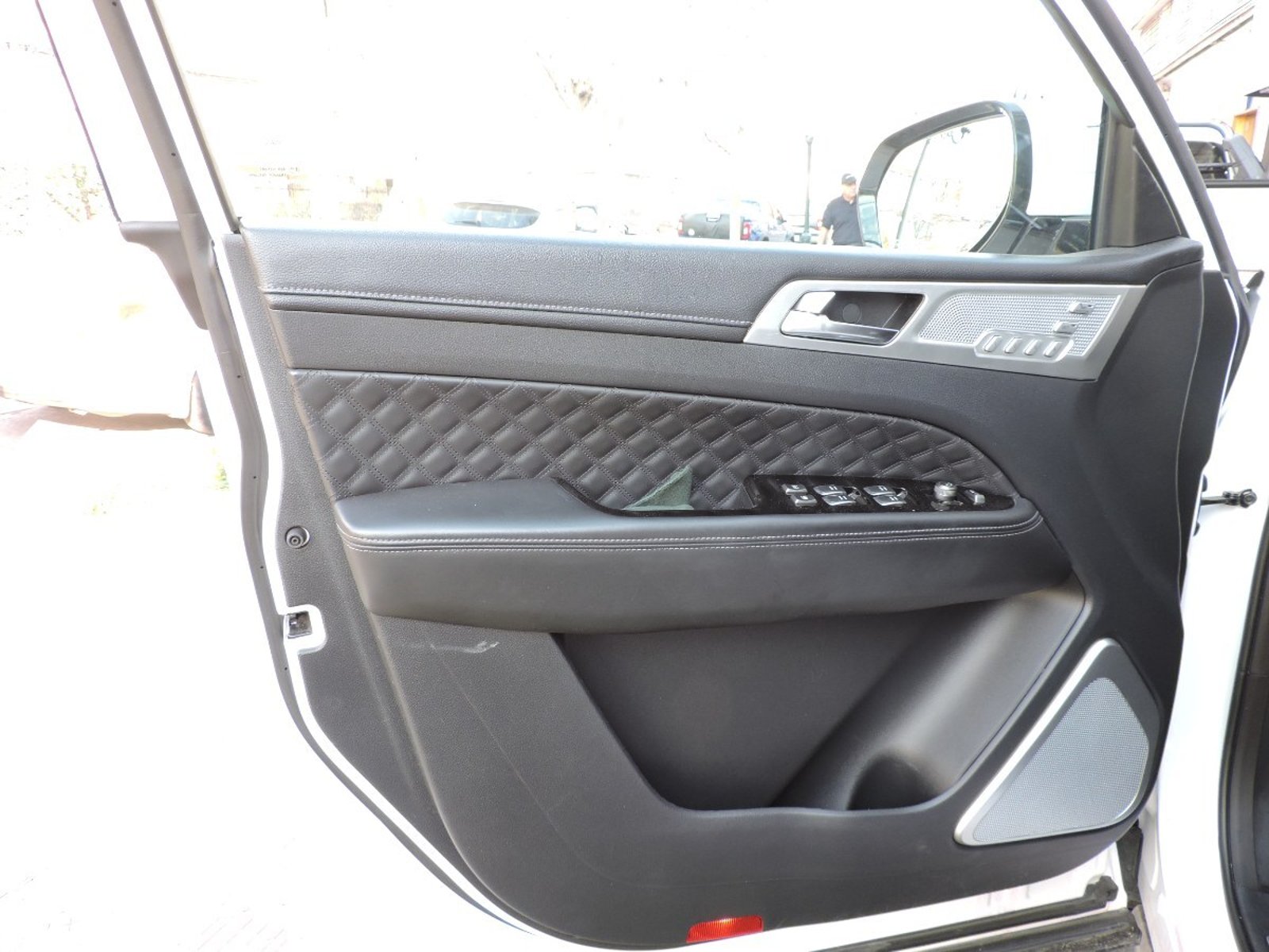 SsangYong REXTON 2024 - Imagen 6 de 10