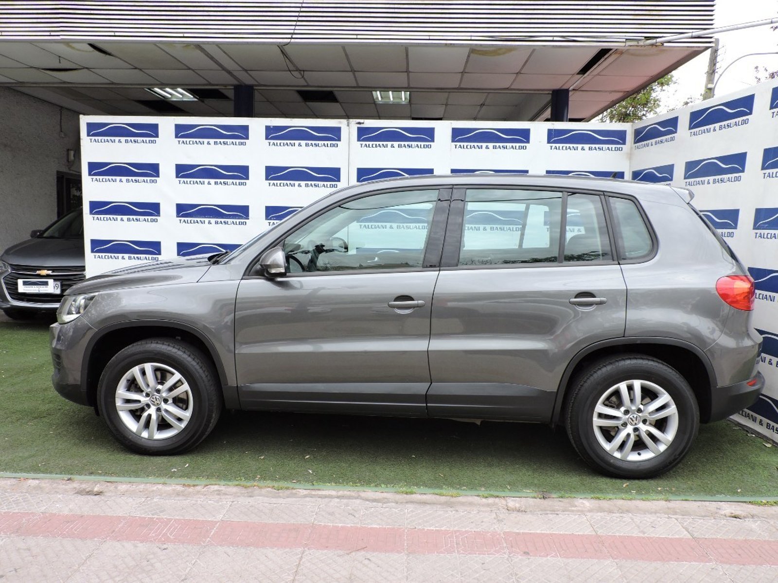 Volkswagen TIGUAN 2015 - Foto 5 de 10