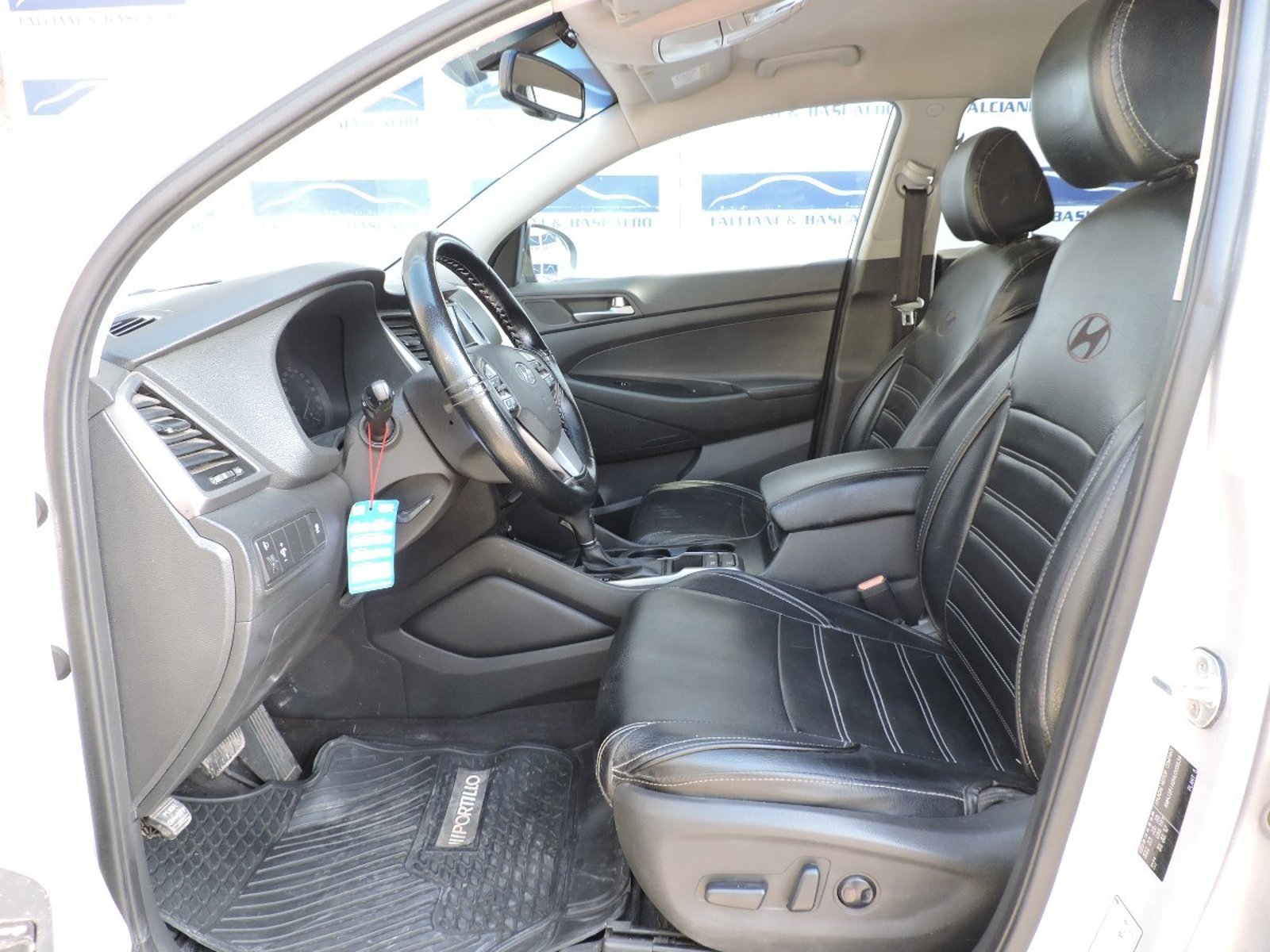 HYUNDAI TUCSON 2017 - Imagen 8 de 10