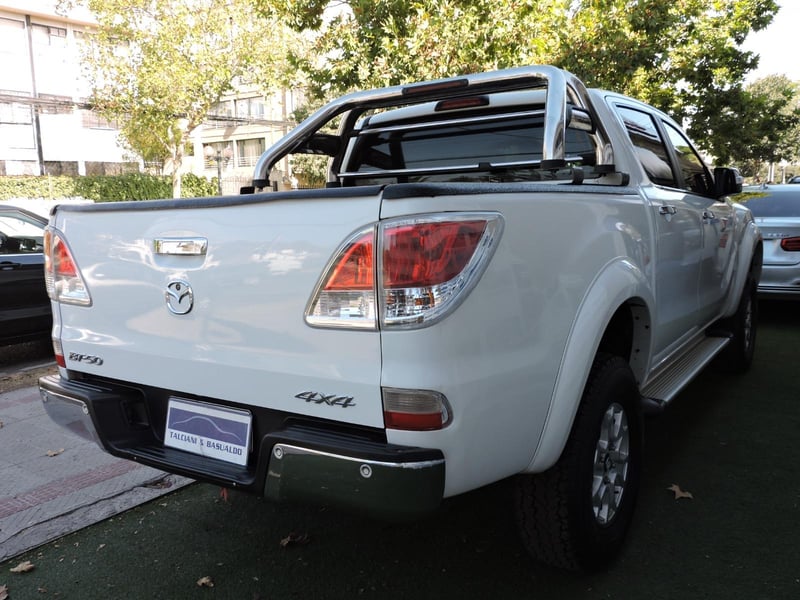 Mazda BT-50 2016 - Imagen 6 de 10