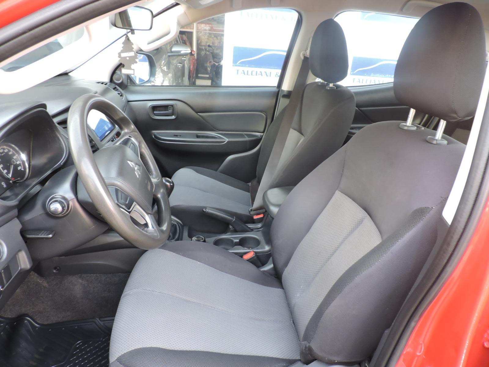 Mitsubishi L200 2021 - Imagen 9 de 10