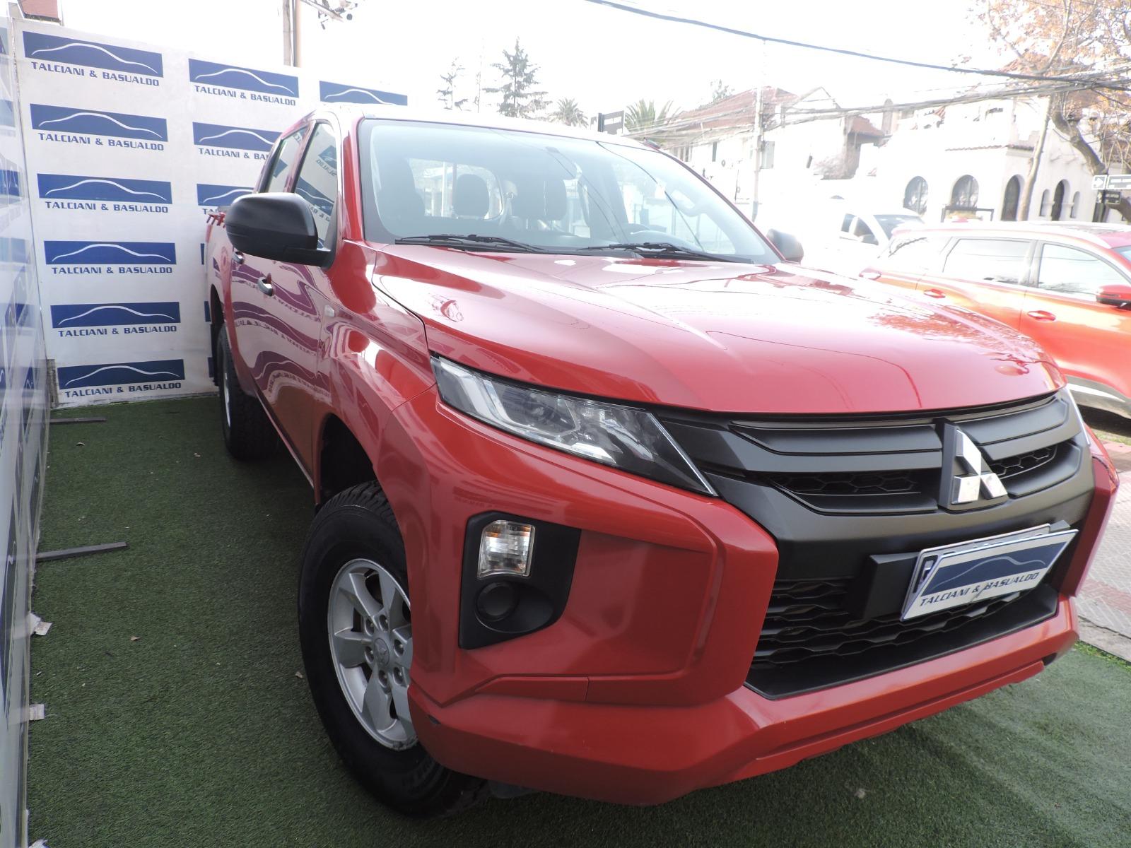 Mitsubishi L200 2021 - Foto 3 de 10