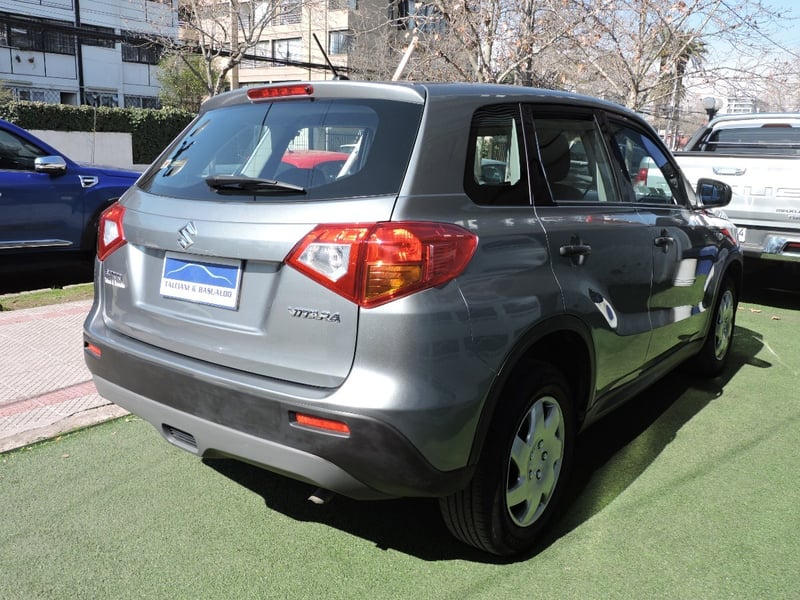 Suzuki VITARA 2016 - Imagen 8 de 10