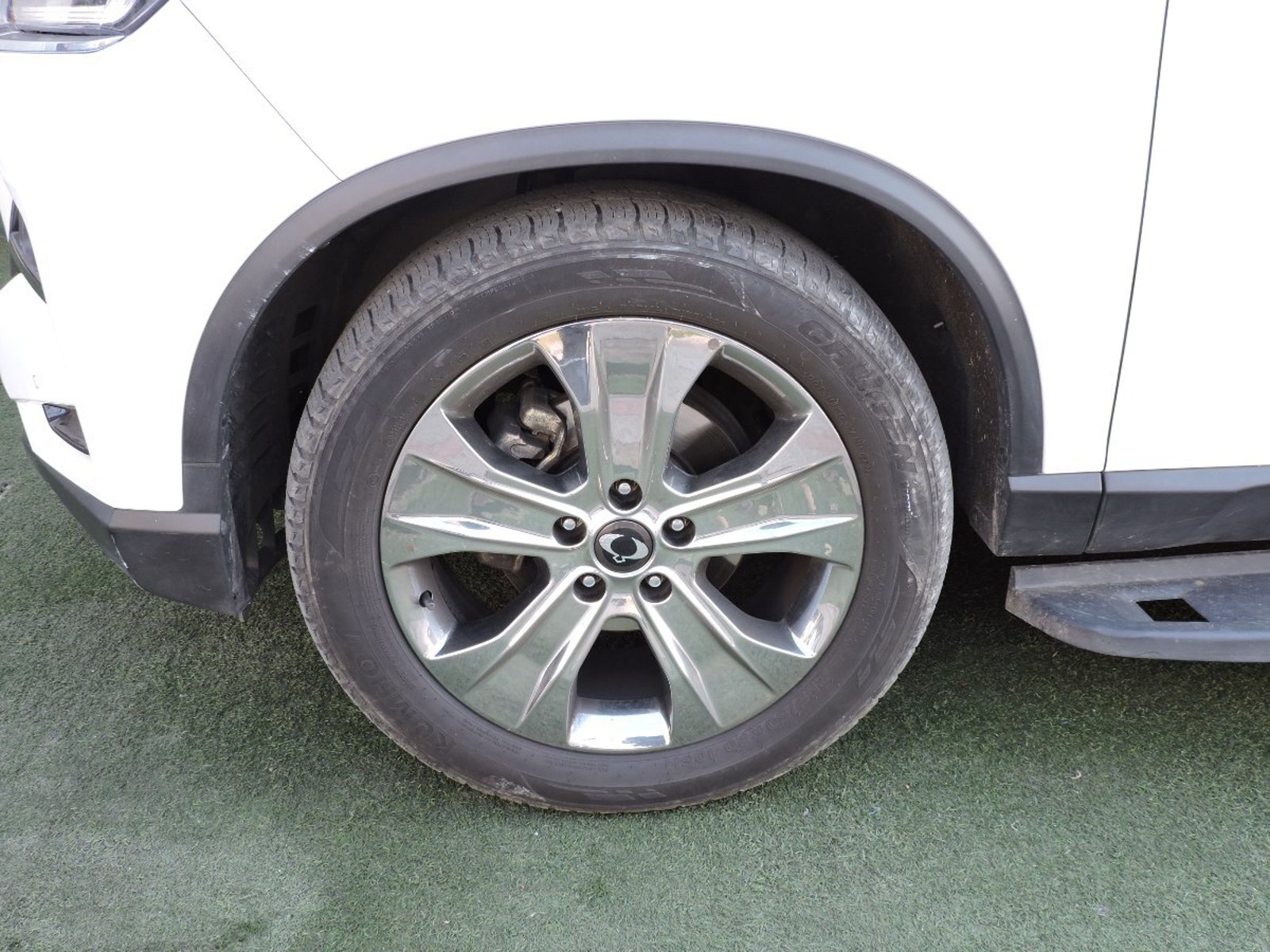 SsangYong REXTON 2024 - Foto 4 de 10