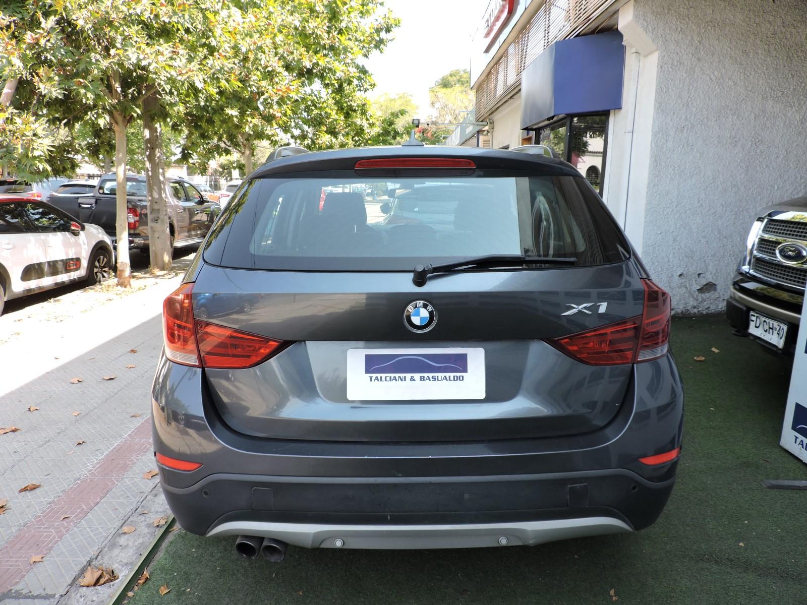 BMW X1 2015 - Foto 5 de 10