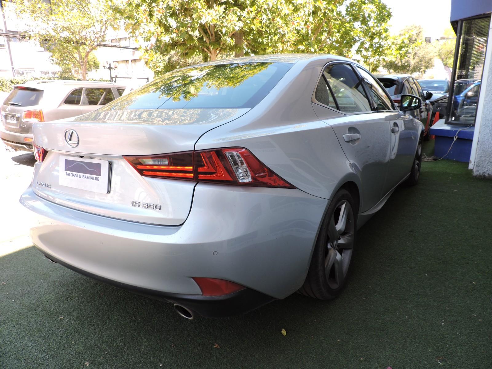 Lexus IS 2014 - Foto 5 de 10
