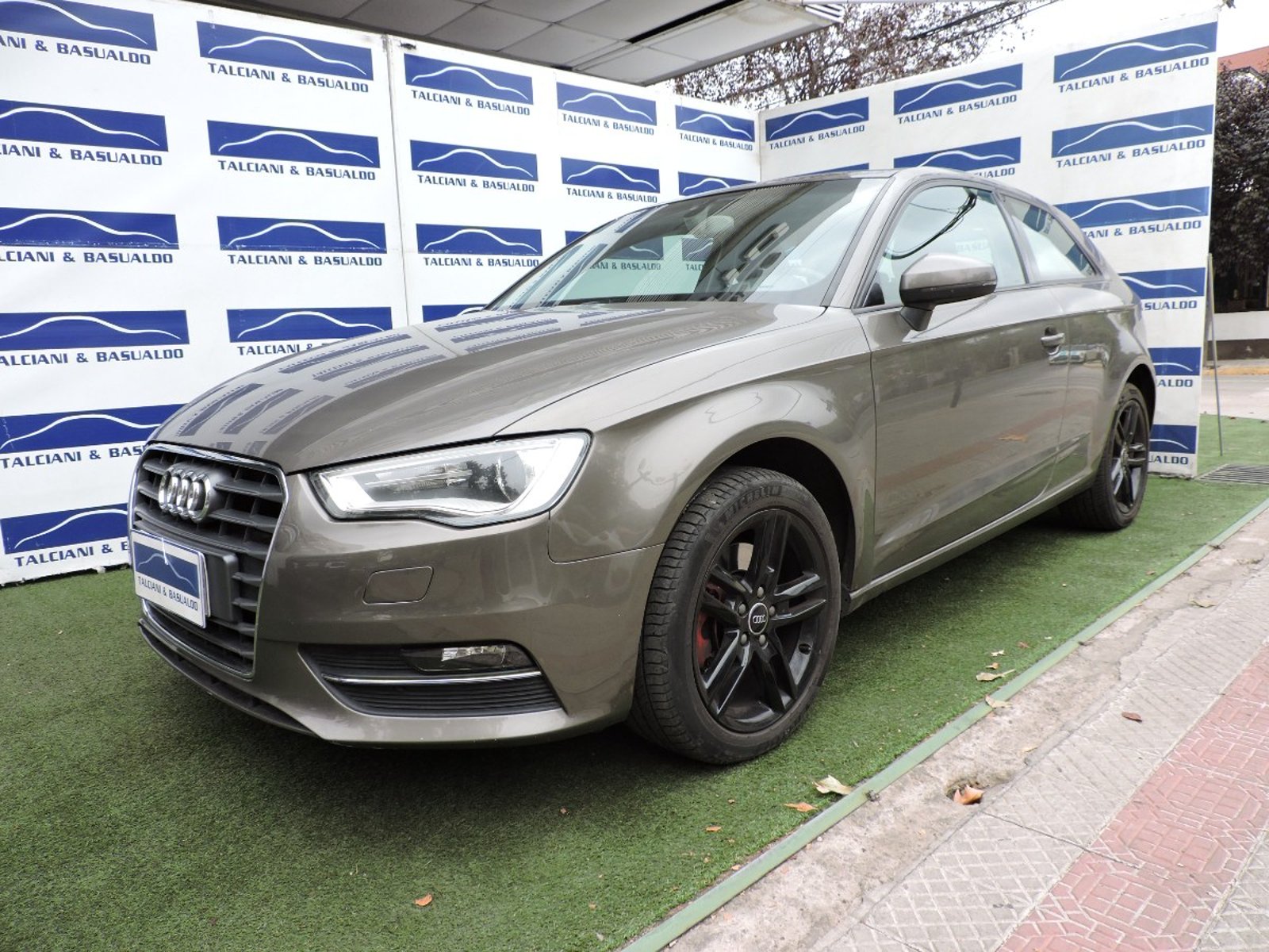 Audi A3 2014 - Foto 2 de 10