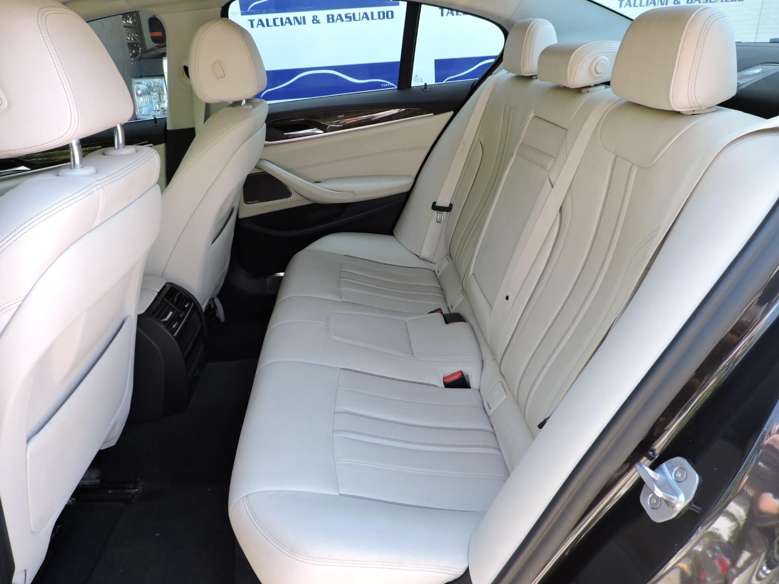 BMW 540I 2020 - Imagen 9 de 10