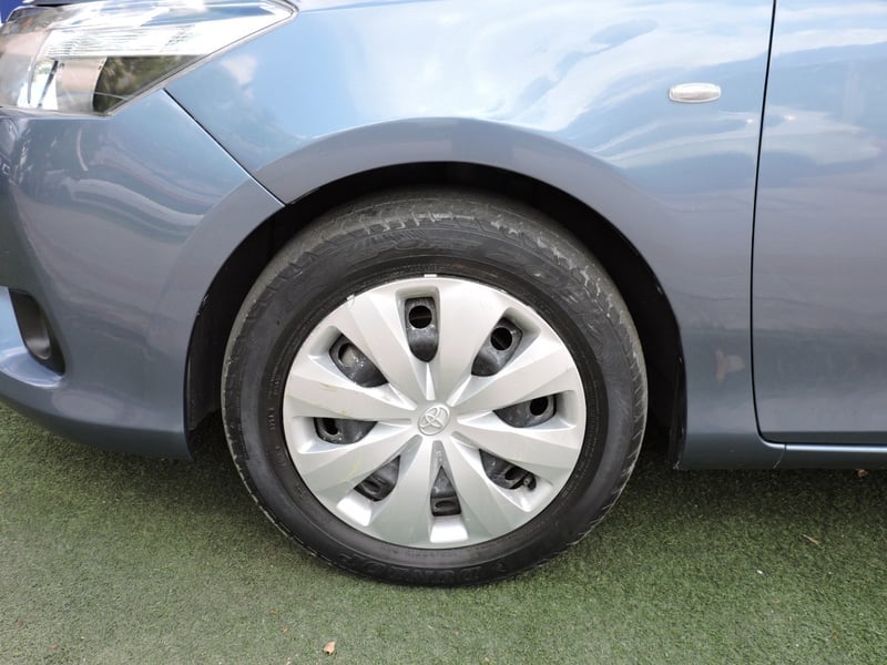 Toyota YARIS 2015 - Imagen 6 de 10