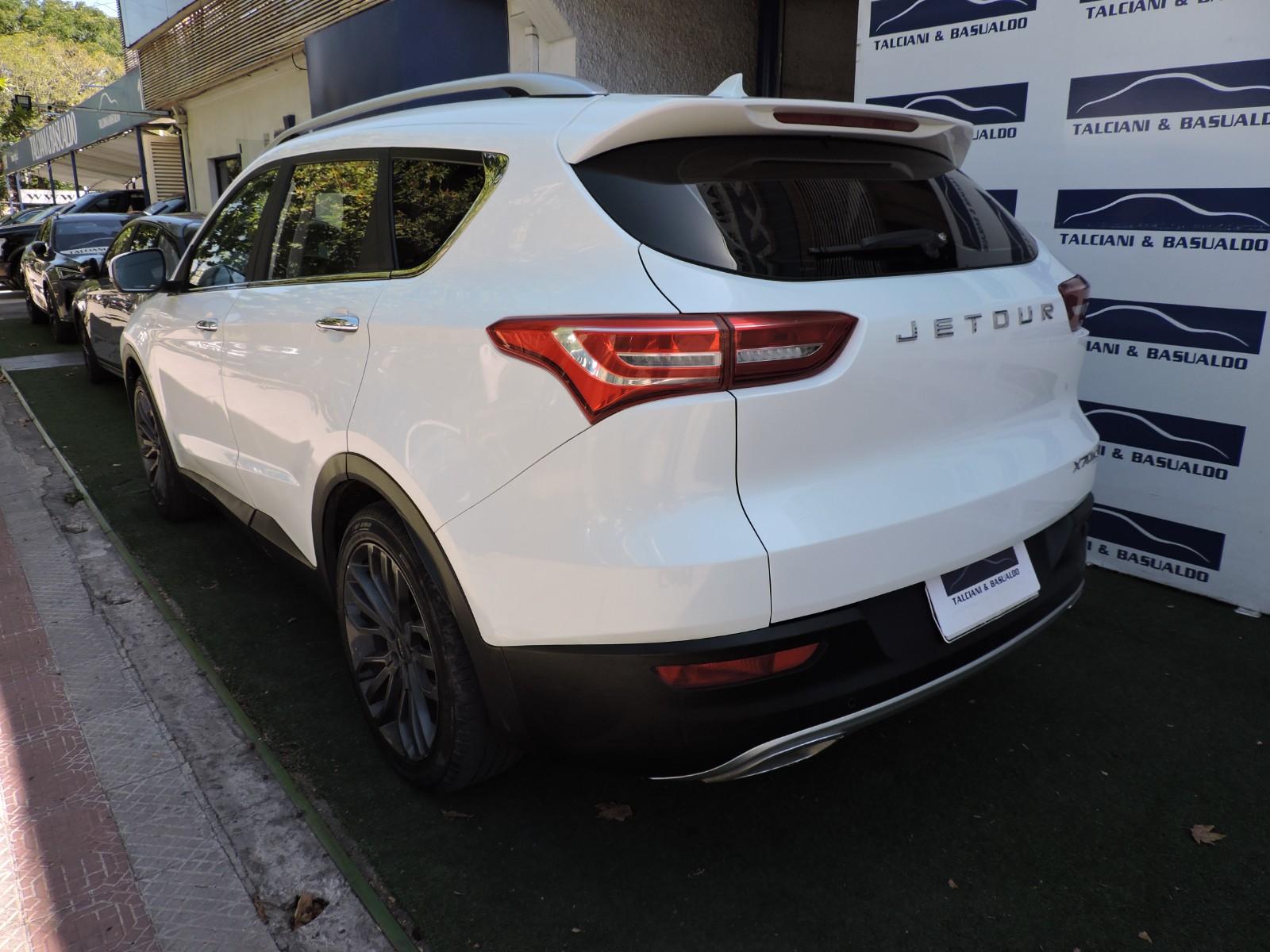 Jetour X70 2022 - Foto 5 de 10