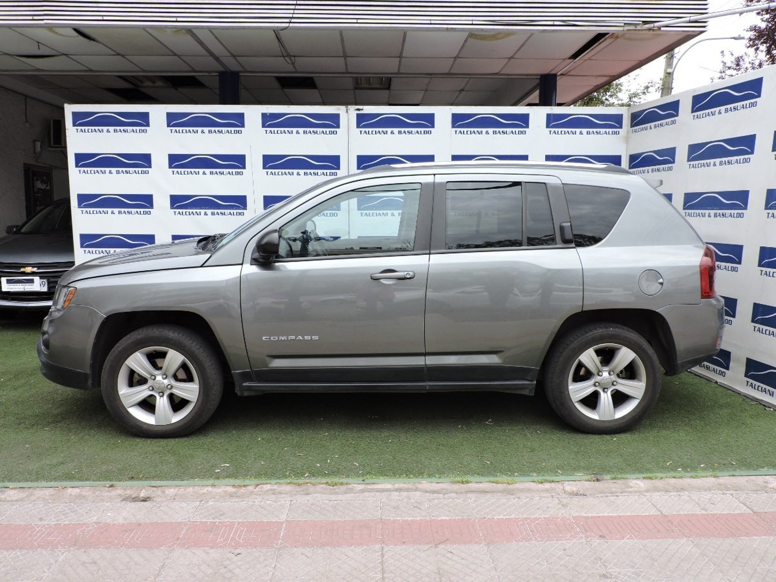 Jeep COMPASS 2014 - Foto 5 de 10