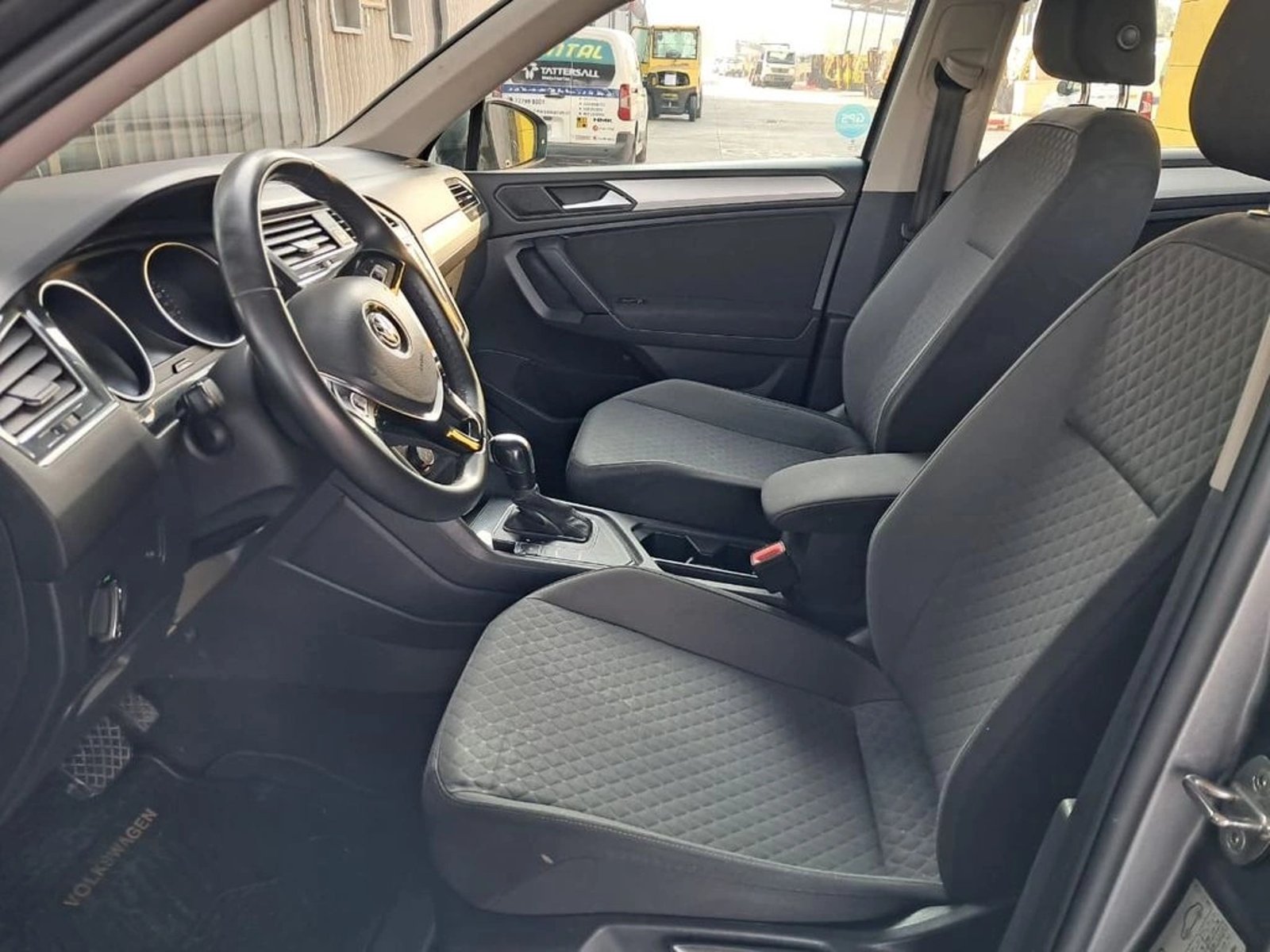VOLKSWAGEN TIGUAN 1.4 TSI COMFORTLINE 5P AT 2020 - Imagen 11 de 18