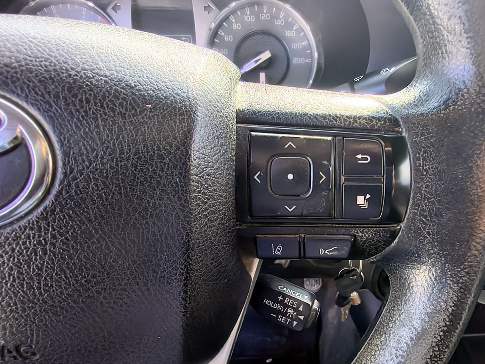 Toyota HILUX TSS 2.4 DIESEL 4X4 T/M 2022 - Imagen 13 de 20