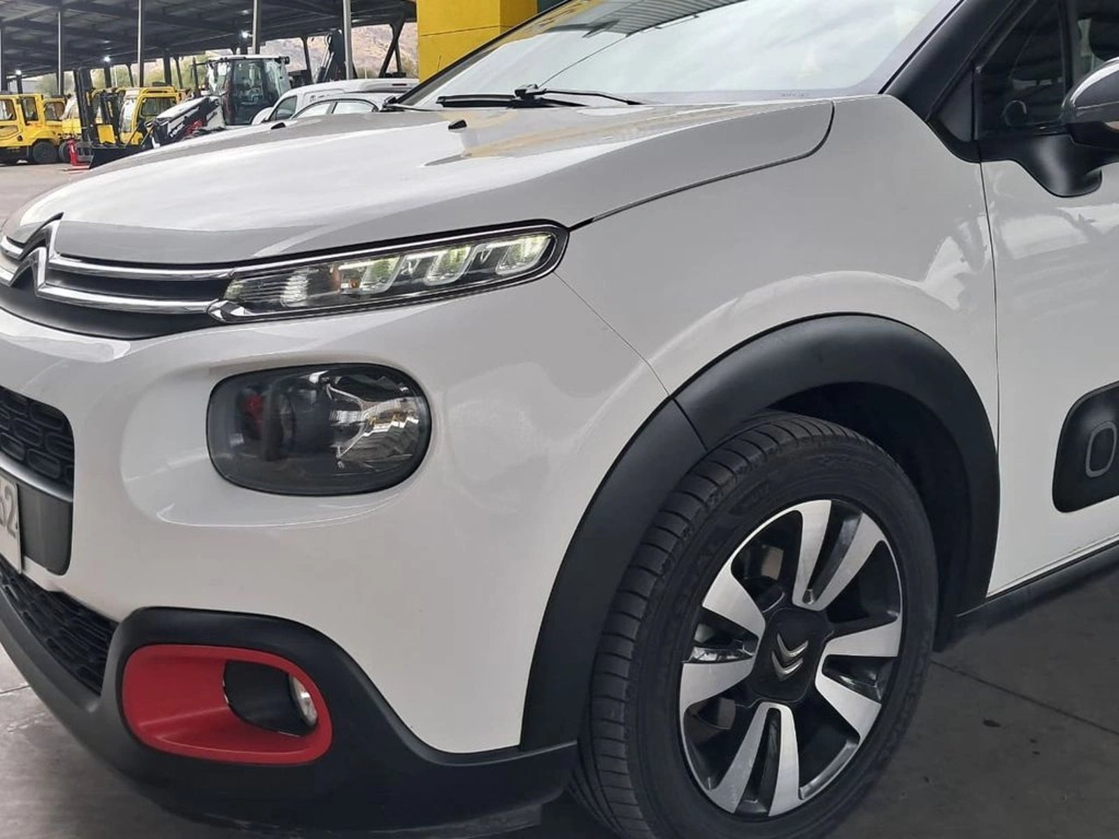 CITROEN C3 1.2 SHINE AT 2018 - Imagen 10 de 20