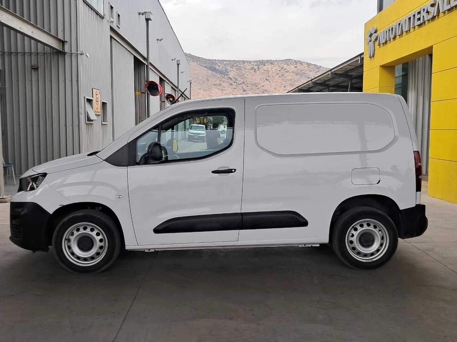 PEUGEOT PARTNER 1.5 L1 BLUEHDI MT 2024 - Imagen 8 de 16
