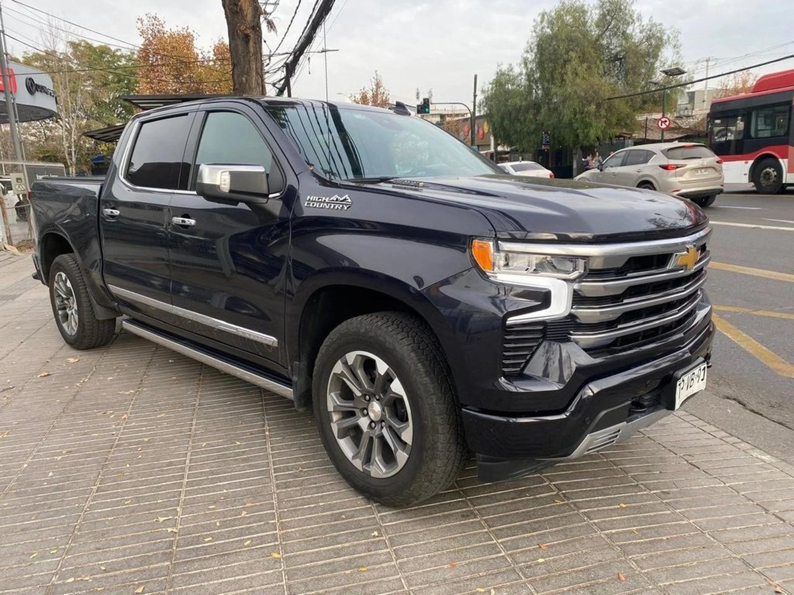 Chevrolet SILVERADO High Country 4X4 3.0 DIESEL AUT 2024 - Foto 3 de 20