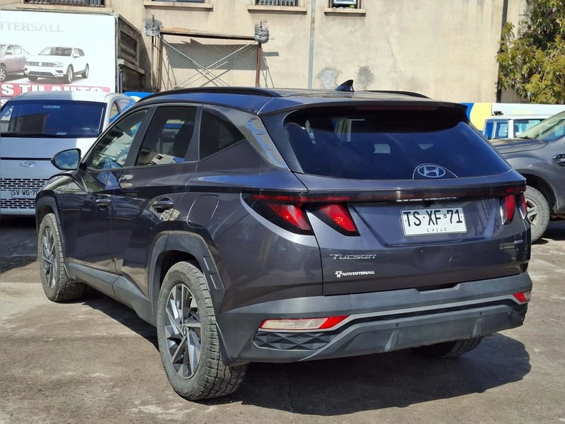 Hyundai TUCSON NX4 2.0 AT PLUS 4WD 2025 - Imagen 10 de 20