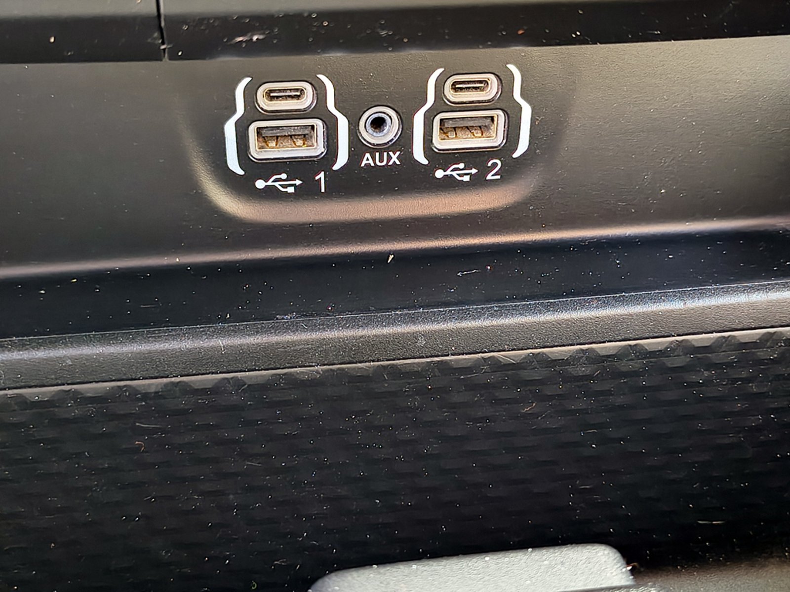 RAM 1500 5.7 Gasolina 4x4 T/A REBEL SPORT 2024 - Imagen 15 de 20