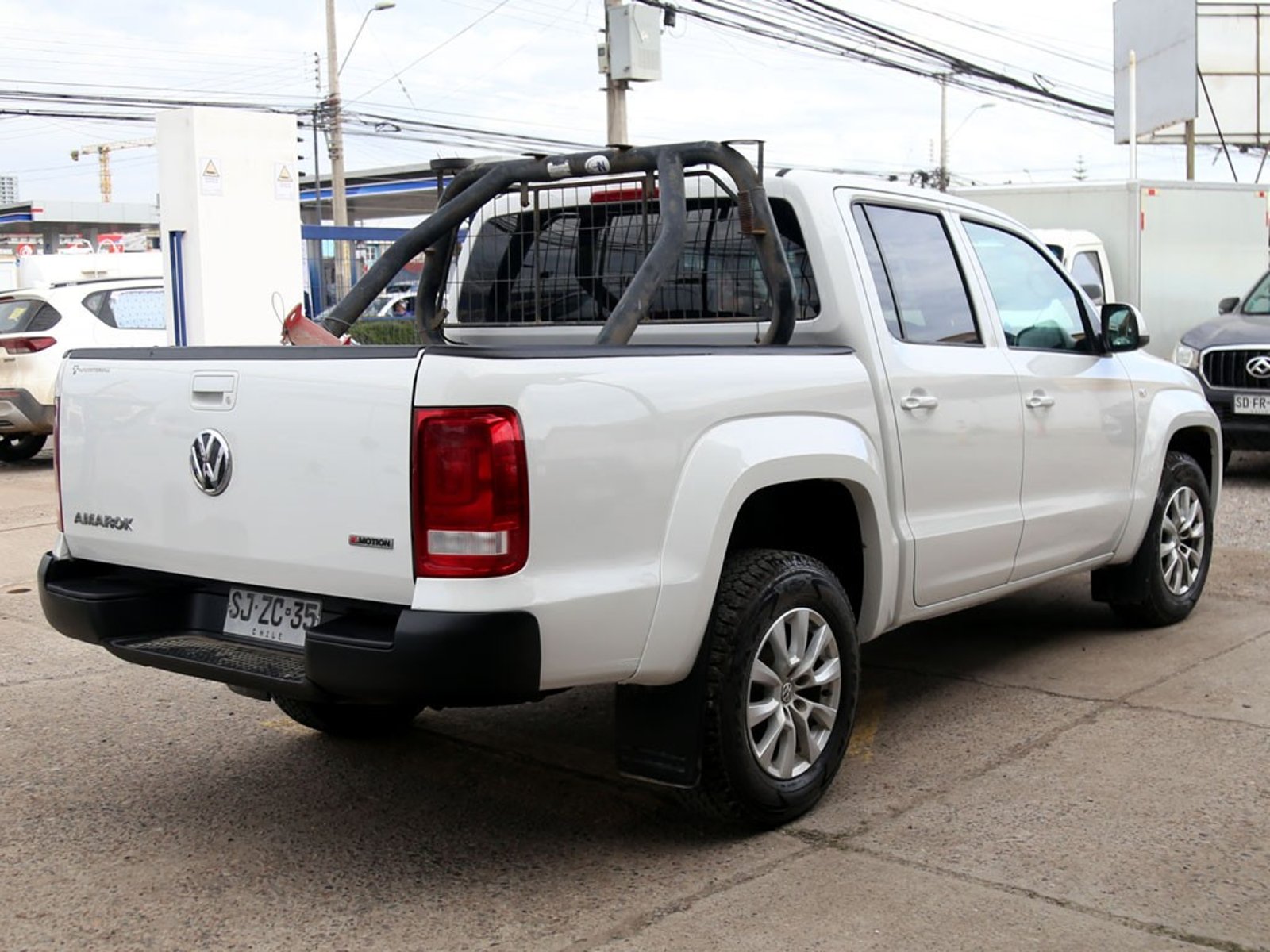 Volkswagen AMAROK DCAB TDI 4X4 TRENDLINE 2.0 2023 - Imagen 6 de 20