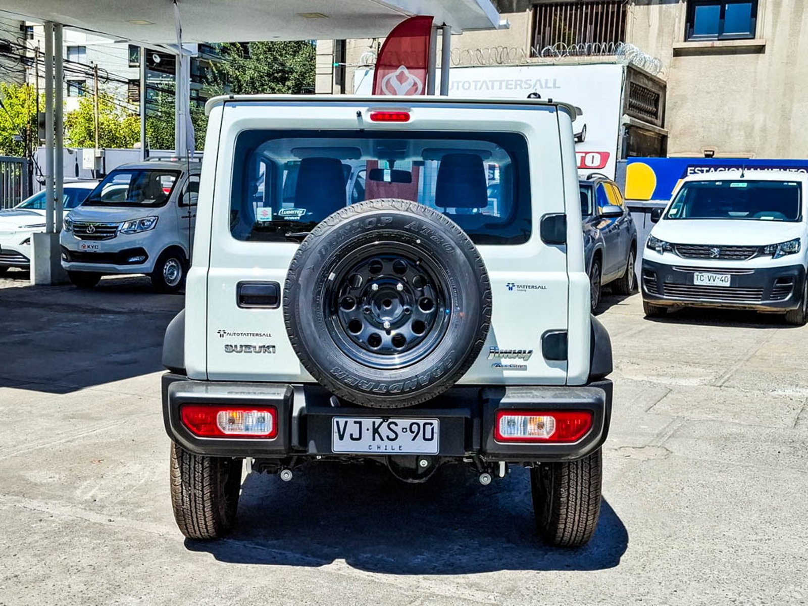 SUZUKI JIMNY 1.5 GL VALOR + IVA 2025 - Imagen 5 de 17