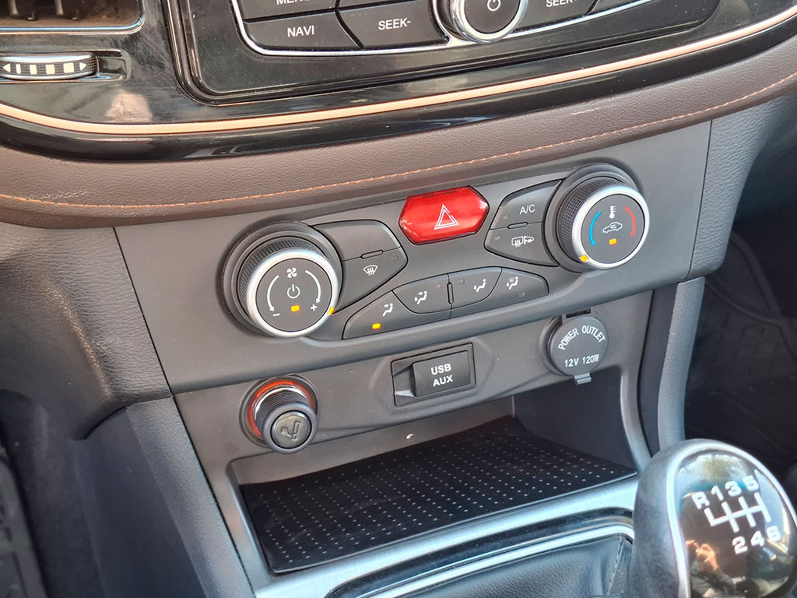ZX AUTO TERRALORD 2.5 DLX MT 2023 - Imagen 15 de 20