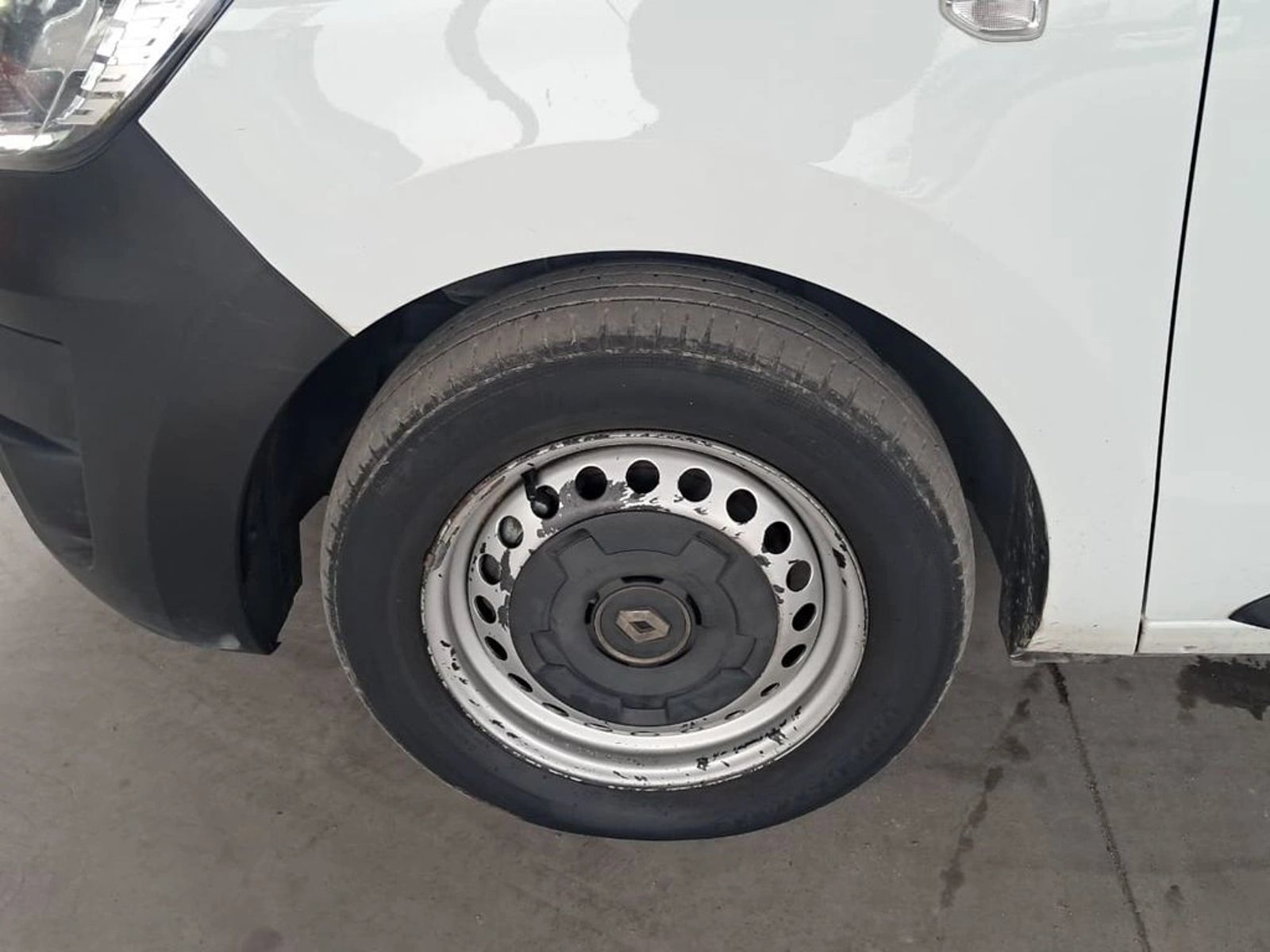 Renault EXPRESS ZEN 1.5 MT 4X2 DIESEL 2023 - Imagen 11 de 20